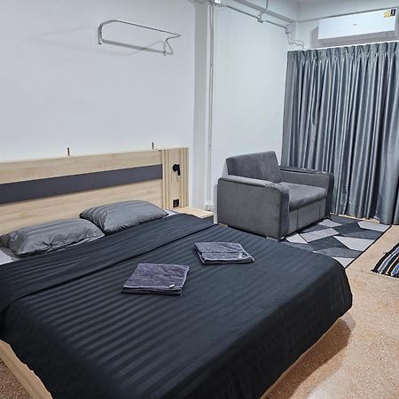 Urban Jungle Hostel Bangkok Eksteriør bilde